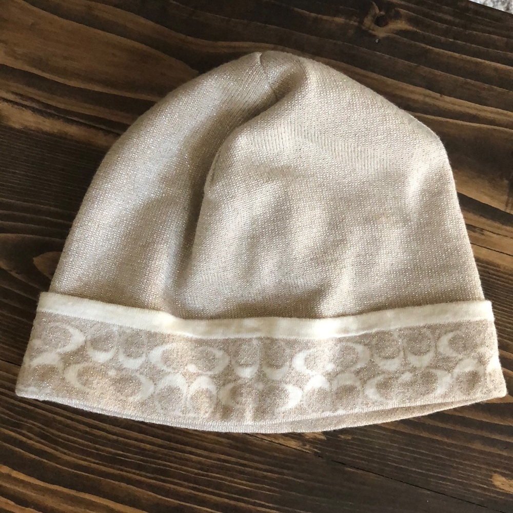 Coach hat and scarf